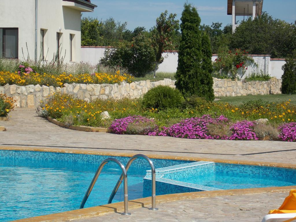 Villa Ketli Apartment Bliznatsi Екстер'єр фото