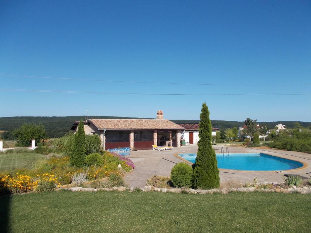 Villa Ketli Apartment Bliznatsi Екстер'єр фото