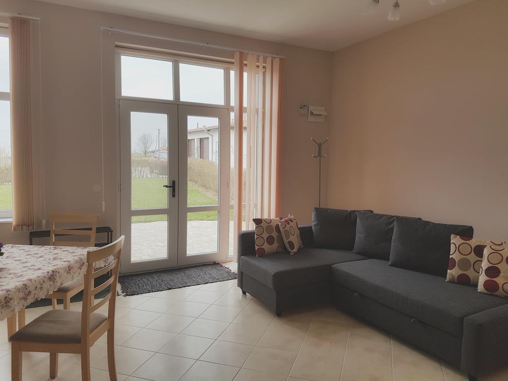 Villa Ketli Apartment Bliznatsi Екстер'єр фото